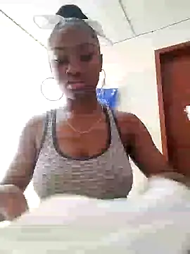 nikkystorm1  online show from 01/27/25, 09:22