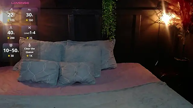 nikkystorm1  online show from 01/07/26, 03:14