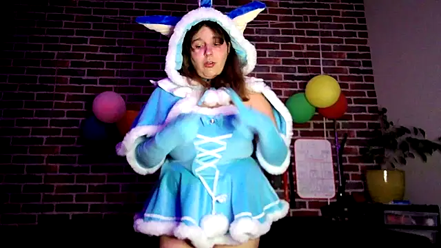 Heleneecesmecs2 online show from 10/22/25, 10:31