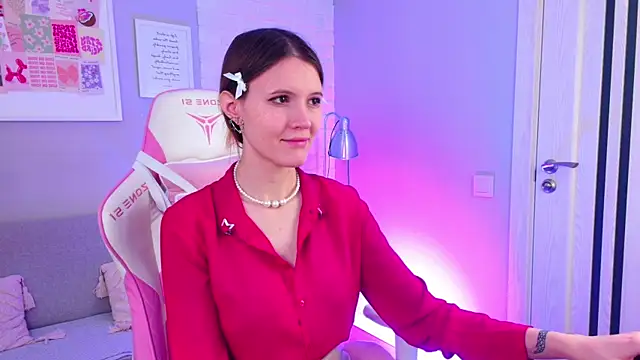 NellieLoyns online show from 02/23/25, 04:13