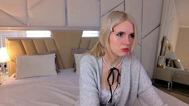 NellieLoyns online show from 03/06/25, 05:11