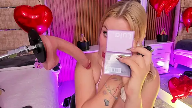 LolaAngellx online show from 02/14/26, 09:00