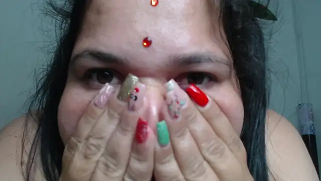 kariragapeass18 online show from 12/26/24, 06:01