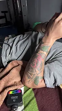 Beboteejoel online show from 11/21/25, 01:10