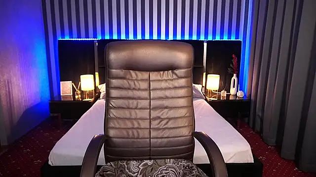 Snapshot of AfinaLin chatting on 02/16/25, 10:32 AfinaLin online show from 02/16/25, 10:32