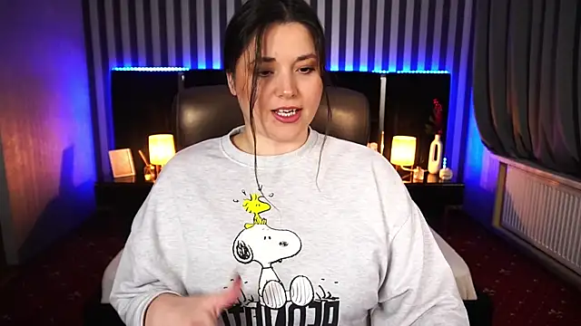 Snapshot of AfinaLin chatting on 02/18/25, 07:32 AfinaLin online show from 02/18/25, 07:32