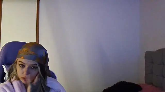 BlueStoneX online show from 10/08/25, 06:44