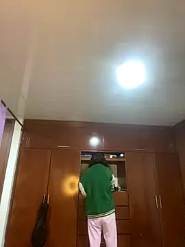 BlueStoneX online show from 10/23/25, 06:56