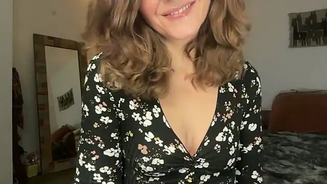 leahsparkles online show from 11/30/25, 01:15