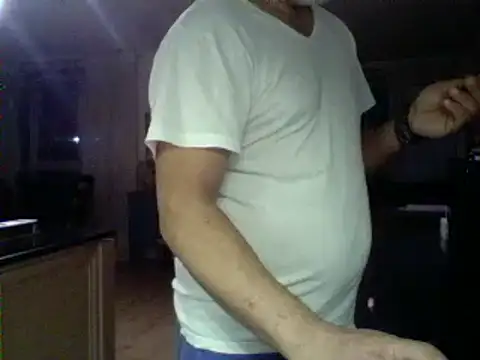 Snapshot of kevincumporn chatting on 01/19/25, 04:33 kevincumporn online show from 01/19/25, 04:33