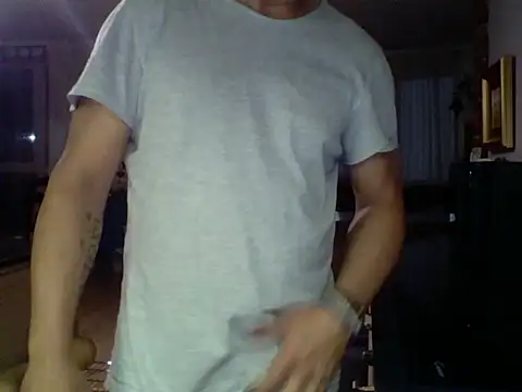 Snapshot of kevincumporn chatting on 11/04/25, 02:21 kevincumporn online show from 11/04/25, 02:21