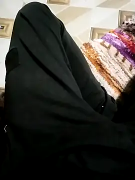 Guru2 online show from 01/05/25, 02:08