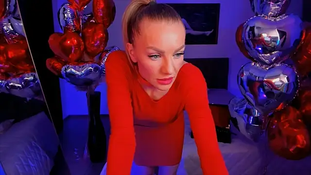 Oliva Candy online show from 02/11/25, 10:48