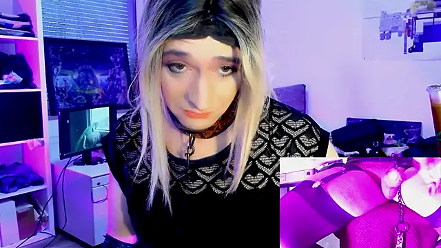 Snapshot of DYasmin69 chatting on 02/15/25, 10:33 DYasmin69 online show from 02/15/25, 10:33