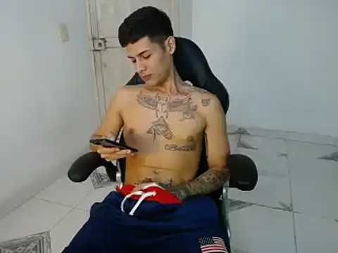 Snapshot of Clyde019 chatting on 02/01/25, 09:08 Clyde019 online show from 02/01/25, 09:08