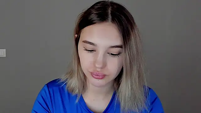 AngelicaKleee online show from 01/28/25, 03:57