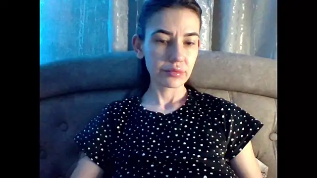 Diamond Danaa online show from 03/08/26, 11:30