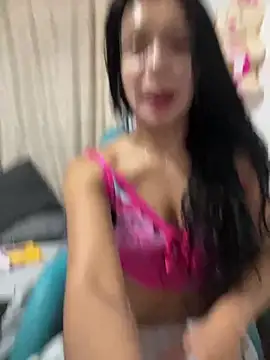 Snapshot of Charlotemonroe chatting on 01/13/25, 07:11 Charlotemonroe online show from 01/13/25, 07:11