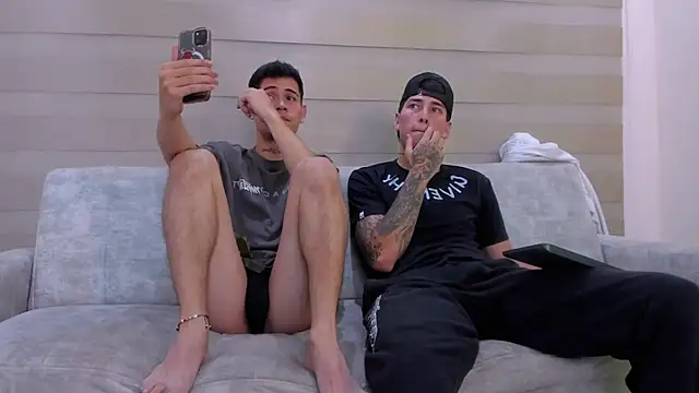 hell twink online show from 03/12/25, 09:12