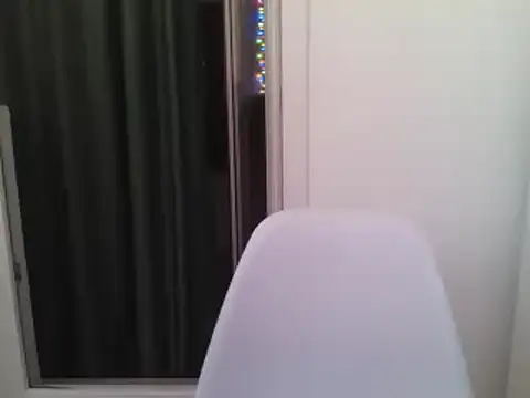 Snapshot of couplehot992 chatting on 01/05/25, 01:04 couplehot992 online show from 01/05/25, 01:04