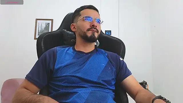 Massimoo 07 online show from 11/11/25, 06:19