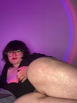 Snapshot of _dwhorekin_ chatting on 02/28/25, 10:17  dwhorekin  online show from 02/28/25, 10:17