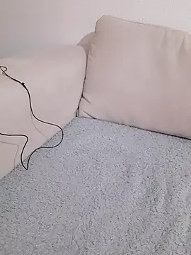 Snapshot of TransEVA34 chatting on 03/03/25, 08:32 TransEVA34 online show from 03/03/25, 08:32