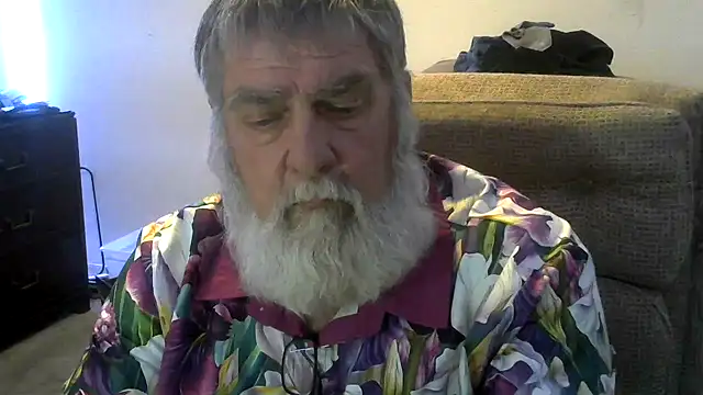 viejo oso online show from 05/09/26, 06:18