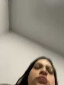 Sophia cyrus11 online show from 01/05/25, 10:43