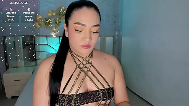 Snapshot of stefany_duque1_ chatting on 03/18/25, 02:47 stefany duque1  online show from 03/18/25, 02:47