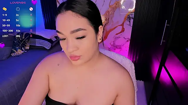 stefany duque1  online show from 02/20/26, 12:07