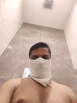 hot punekar online show from 12/23/24, 11:14