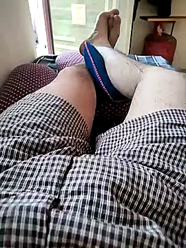 hot punekar online show from 01/12/25, 06:17