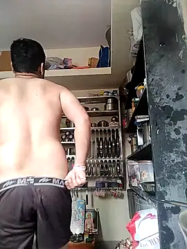 hot punekar online show from 09/13/25, 04:23