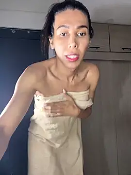 Snapshot of Ebonyxprincess_ chatting on 10/21/25, 08:53 Ebonyxprincess online show from 10/21/25, 08:53