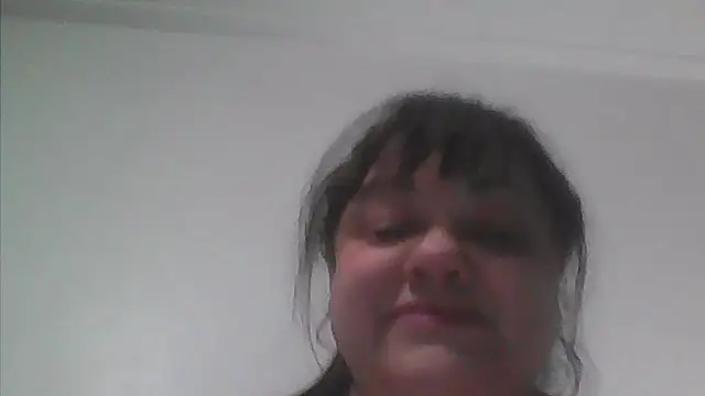 Snapshot of Luciouslouise72@xh chatting on 11/11/25, 06:41 Luciouslouise72xh online show from 11/11/25, 06:41