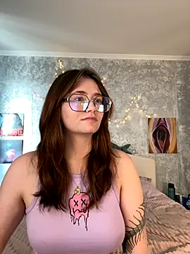 Sabrina shells online show from 09/10/25, 10:26