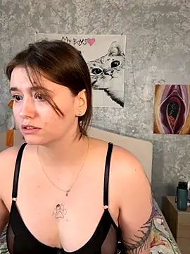 Sabrina shells online show from 10/02/25, 10:33