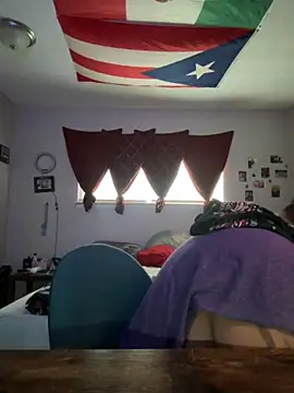 cloudy couple444 online show from 09/28/25, 07:08