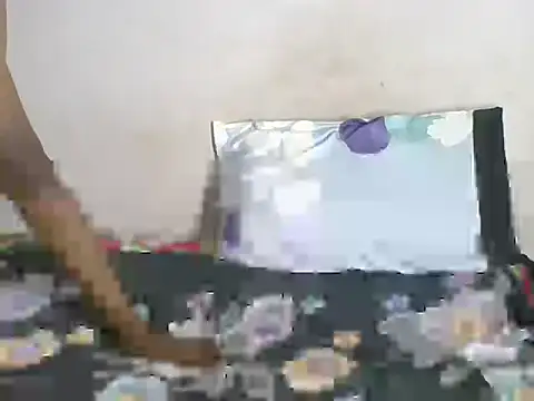 Snapshot of zaaria chatting on 01/15/25, 03:43 zaaria online show from 01/15/25, 03:43