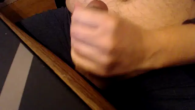 Snapshot of mob0e chatting on 01/20/25, 05:37 mob0e online show from 01/20/25, 05:37