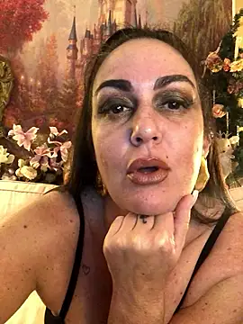 Snapshot of BELLAMORGANE1 chatting on 01/17/26, 06:00 BELLAMORGANE1 online show from 01/17/26, 06:00