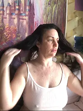 Snapshot of BELLAMORGANE1 chatting on 03/22/26, 11:02 BELLAMORGANE1 online show from 03/22/26, 11:02