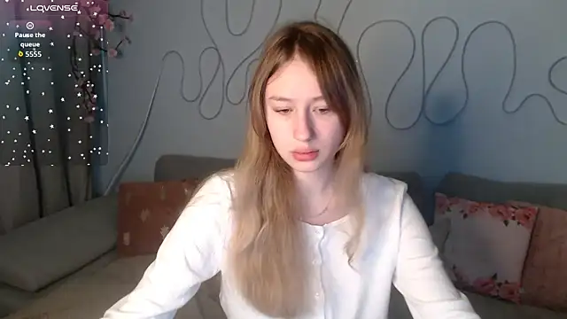 Haley Vixen online show from 12/16/25, 09:03