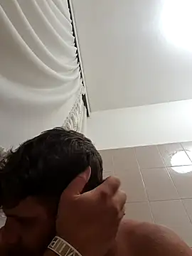 Snapshot of michemichemiche8 chatting on 09/14/25, 01:38 michemichemiche8 online show from 09/14/25, 01:38