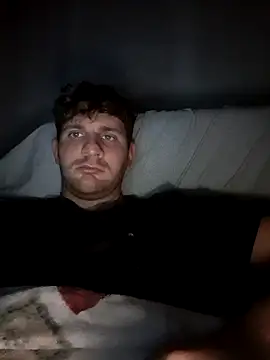 Snapshot of michemichemiche8 chatting on 10/07/25, 07:11 michemichemiche8 online show from 10/07/25, 07:11