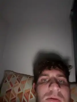 Snapshot of michemichemiche8 chatting on 10/14/25, 09:04 michemichemiche8 online show from 10/14/25, 09:04