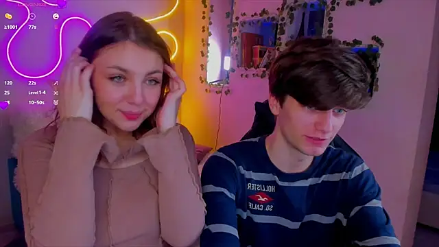 RobertAndLinela online show from 12/26/24, 09:58