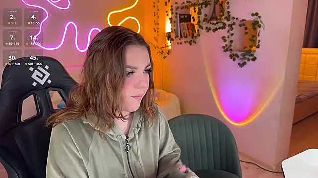 RobertAndLinela online show from 10/30/25, 02:40