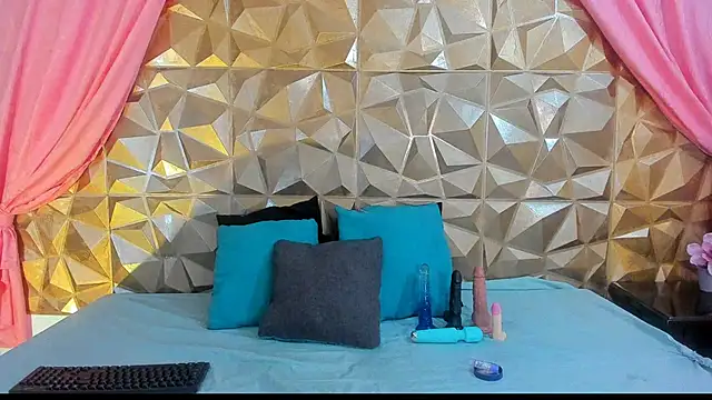 Lana Parker 01 online show from 12/29/24, 08:04